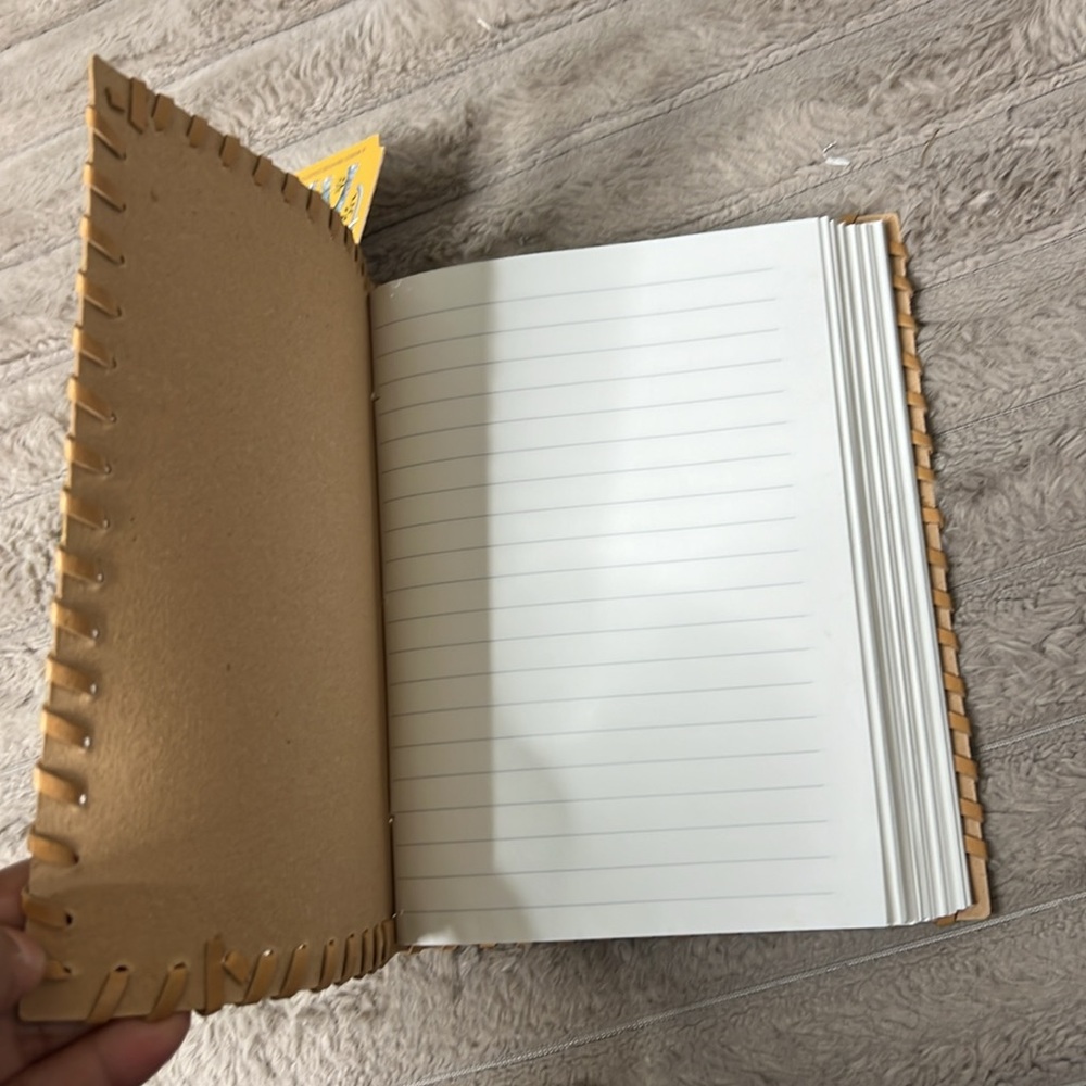India World Traveler Collection Notebook Lined - Picture 2 of 4